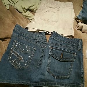 3 pairs of shorts